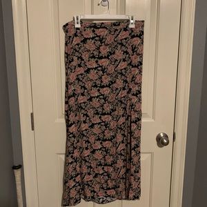 American Eagle Floral Maxi Skirt
